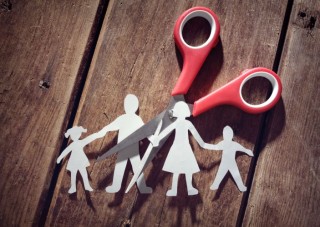 divorce-and-child-custody-2021-08-26-22-30-01-utc
