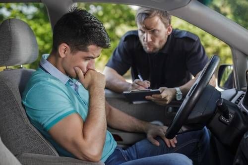 Misure di prevenzione : la Consulta chiarisce quando è reato guidare senza patente.